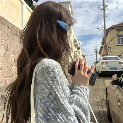 觉醒后，我成了霸总白月光